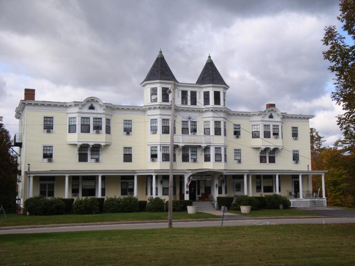 The Presidential Inn At Poland Spring Resort Exterior foto